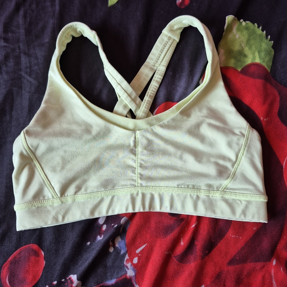Lululemon Light Green Sports Bra